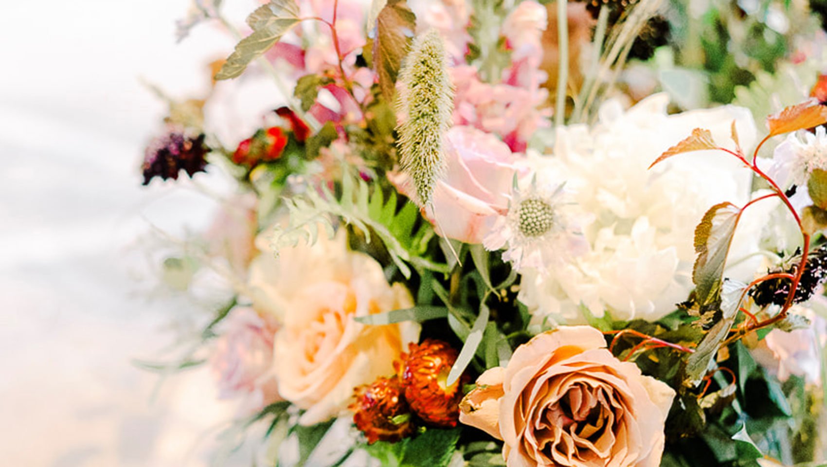 wedding aisle flowers