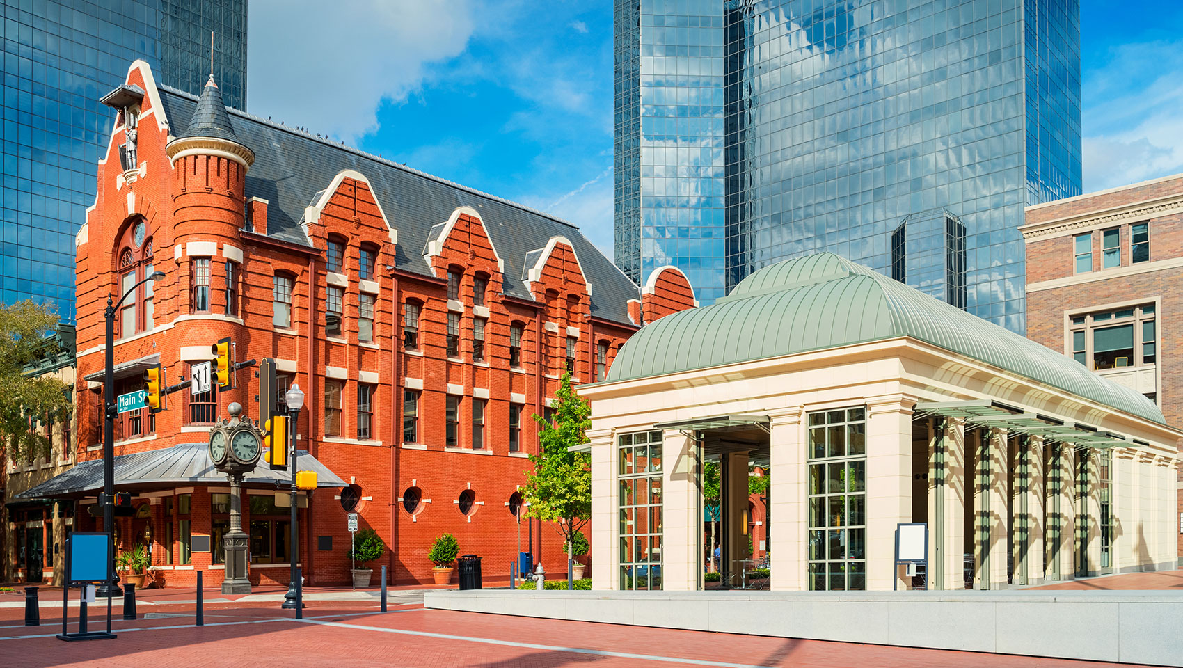 sundance square in fort worth